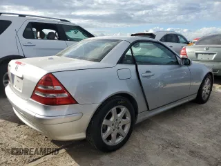 2002 Mercedes-Benz SLK-Class 2.3L Kompressor with VIN WDBKK49F22F269133, listed as a Copart auction lot 74792244 with 53,137 mi miles and Salvage Title. Bid and sale history available at carsss.com. Image 3.
