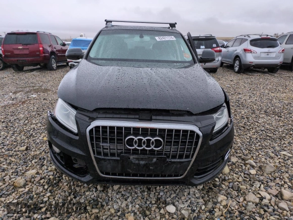 2014 Audi Q5 Premium Plus with VIN WA1CMAFP3EA095354, listed as a Copart auction lot 82421174 with 146,500 mi miles and Salvage title. Bid and sale history available at DreamBid. Image 5.