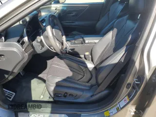 2019 Lexus ES with VIN 58ABZ1B19KU010665, listed as a Copart auction lot 46840835 with 68,587 mi miles and Salvage Title. Bid and sale history available at carsss.com. Image 7.