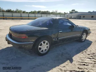 1988 Buick Reatta with VIN 1G4EC11C4JB901062, listed as a Copart auction lot 80058294 with 64,033 mi miles and Salvage Title. Bid and sale history available at carsss.com. Image 3.