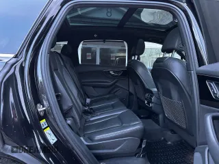 2017 Audi Q7 Premium Plus with VIN WA1LAAF78HD031810, listed as a Copart auction lot 50071405 with 119,171 mi miles and Clean Title. Bid and sale history available at carsss.com. Image 6.