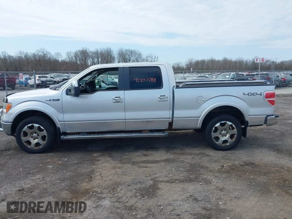 2010 Ford F-150 XL z VIN 1FTFW1EV3AFA00575, wystawiony jako IAAI lot #42107788 z przebiegiem 154 621 mil mil oraz . Historia ofert i sprzedaży dostępna na DreamBid. Obrazek 14.