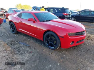 2010 Chevrolet Camaro 1LT z VIN 2G1FB1EV5A9103042, wystawiony jako IAAI lot #41276332 z przebiegiem Nie podano mil oraz . Historia ofert i sprzedaży dostępna na DreamBid. Obrazek 1.