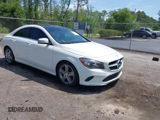 2017 Mercedes-Benz CLA 250 z VIN WDDSJ4EBXHN444076, wystawiony jako IAAI lot #42183176 z przebiegiem 121 385 mil mil oraz . Historia ofert i sprzedaży dostępna na DreamBid. Obrazek 1.