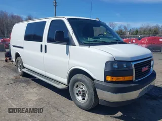 2019 GMC Savana Cargo with VIN 1GTW7AFG2K1366684, listed as a IAAI auction lot 41894616 with 88,788 mi miles. Bid and sale history available at carsss.com. Image 1.