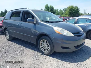 2010 Toyota Sienna XLE with VIN 5TDDK4CC5AS032305, listed as a IAAI auction lot 42850767 with 138,714 mi miles and . Bid and sale history available at DreamBid. Image 1.
