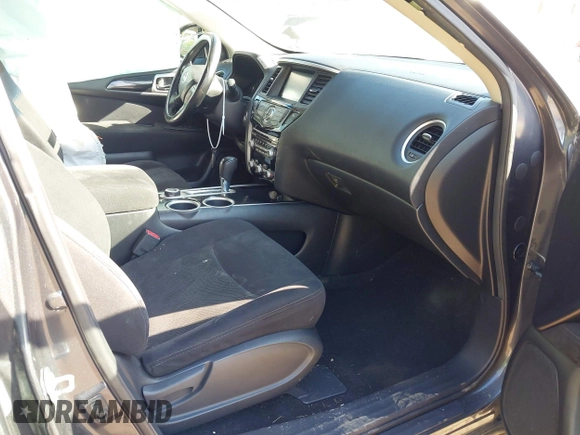 2013 Nissan Pathfinder SV with VIN 5N1AR2MM0DC672059, listed as a IAAI auction lot 42137816 with 138,853 mi miles and . Bid and sale history available at DreamBid. Image 5.
