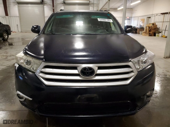 2011 Toyota Highlander with VIN 5TDBK3EH0BS091841, listed as a Copart auction lot 52000185 with 0 mi miles and Clean Title. Bid and sale history available at carsss.com. Image 5.
