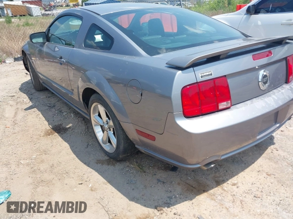 2006 Ford Mustang GT Deluxe with VIN 1ZVFT82H065153666, listed as a IAAI auction lot 42596713 with 264,571 mi miles and . Bid and sale history available at DreamBid. Image 3.