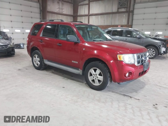 2008 Ford Escape XLT with VIN 1FMCU93148KB15786, listed as a IAAI auction lot 41991482 with 160,109 mi miles. Bid and sale history available at carsss.com. Image 1.