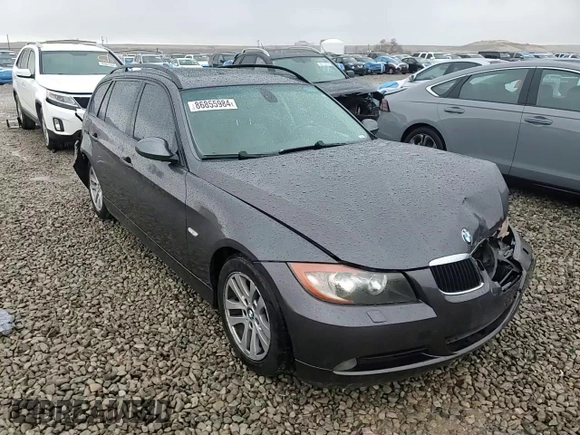 2007 BMW 3 Series 328xi z VIN WBAVT73577FZ36151, wystawiony jako Copart lot #86855984 z przebiegiem Nie podano mil oraz Szkoda całkowita • Salvage title. Historia ofert i sprzedaży dostępna na DreamBid. Obrazek 11.