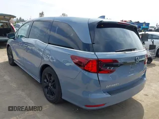 2023 Honda Odyssey Sport z VIN 5FNRL6H72PB031975, wystawiony jako IAAI lot #42047457 z przebiegiem 34 886 mil mil oraz . Historia ofert i sprzedaży dostępna na DreamBid. Obrazek 3.