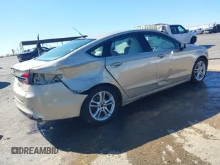 2018 Ford Fusion SE with VIN 3FA6P0H77JR190121, listed as a IAAI auction lot 41866610 with 156,553 mi miles. Bid and sale history available at carsss.com. Image 4.