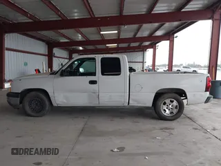 2005 Chevrolet Silverado 1500 LS with VIN 2GCEC19T051227099, listed as a IAAI auction lot 41489414 with 187,224 mi miles and . Bid and sale history available at DreamBid. Image 14.