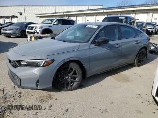 2025 Honda Civic Sport z VIN 19XFL2H83SE001872, wystawiony jako Copart lot #42139225 z przebiegiem 7887 mil mil oraz Szkody całkowita. Historia ofert i sprzedaży dostępna na DreamBid. Obrazek 1.