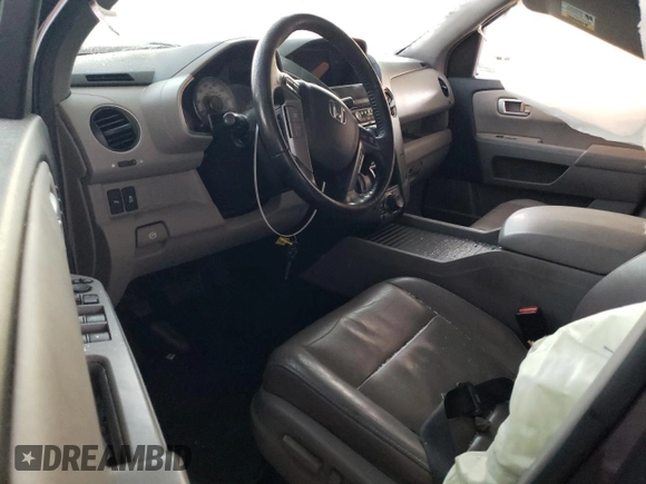 2013 Honda Pilot Touring with VIN 5FNYF3H93DB026637, listed as a Copart auction lot 88942815 with Not Provided miles and Salvage Title. Bid and sale history available at carsss.com. Image 8.