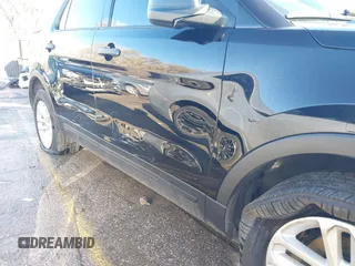 2017 Ford Explorer z VIN 1FM5K7B88HGD05787, wystawiony jako IAAI lot #40861587 z przebiegiem 103 715 mil mil oraz . Historia ofert i sprzedaży dostępna na DreamBid. Obrazek 6.