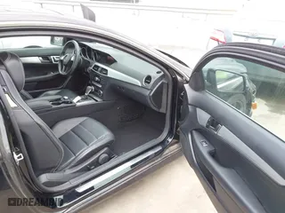 2013 Mercedes-Benz C-Class C 250 with VIN WDDGJ4HB3DG066876, listed as a IAAI auction lot 41676738 with 86,245 mi miles. Bid and sale history available at carsss.com. Image 5.
