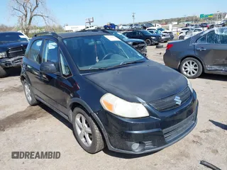 2008 Suzuki SX4 Regional Edition Touring with VIN JS2YA413985101364, listed as a IAAI auction lot 41966448 with 92,764 mi miles. Bid and sale history available at carsss.com. Image 1.