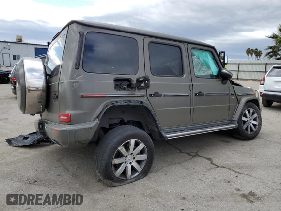 2020 Mercedes-Benz G 550 z VIN W1NYC6BJ0LX344757, wystawiony jako Copart lot #43869145 z przebiegiem Nie podano mil oraz Szkody całkowita. Historia ofert i sprzedaży dostępna na DreamBid. Obrazek 3.