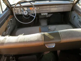 1963 Dodge Dart z VIN 7132678376, wystawiony jako Copart lot #80225394 z przebiegiem 23 451 mil mil oraz Tytuł czysty. Historia ofert i sprzedaży dostępna na DreamBid. Obrazek 8.