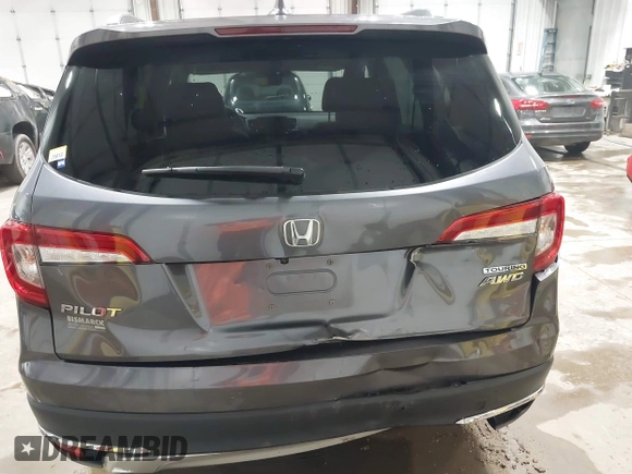 2019 Honda Pilot Touring 7-Passenger с VIN 5FNYF6H68KB082089, выставлен на аукционе IAAI как лот 42616148 с пробегом 69 913 миль миль и . История ставок и продаж доступна на DreamBid. Изображение 17.