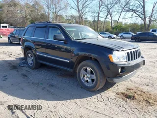 2005 Jeep Grand Cherokee Limited with VIN 1J4HR58245C697913, listed as a IAAI auction lot 41893223 with 255,297 mi miles. Bid and sale history available at carsss.com. Image 1.