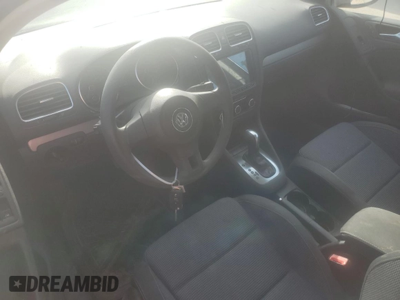 2013 Volkswagen Golf с VIN WVWDB7AJ3DW126836, выставлен на аукционе Copart как лот 68328644 с пробегом 151 670 миль миль и Списание • Salvage title. История ставок и продаж доступна на DreamBid. Изображение 8.