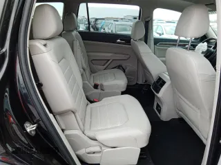 2019 Volkswagen Atlas SEL Premium с VIN 1V2NR2CA3KC621499, выставлен на аукционе Copart как лот 53777925 с пробегом 108 604 миль миль и Списание • Salvage title. История ставок и продаж доступна на DreamBid. Изображение 11.