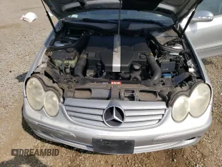 2005 Mercedes-Benz CLK 320 z VIN WDBTK65J75F144160, wystawiony jako Copart lot #62669544 z przebiegiem 85 390 mil mil oraz Czysty tytuł • Clean title. Historia ofert i sprzedaży dostępna na DreamBid. Obrazek 11.