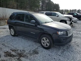 2016 Jeep Compass 75th Anniversary with VIN 1C4NJCBB2GD716887, listed as a Copart auction lot 47291555 with 148,943 mi miles and Salvage Title. Bid and sale history available at carsss.com. Image 4.