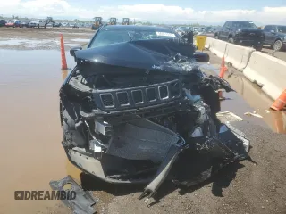2021 Jeep Compass Latitude with VIN 3C4NJDBB1MT534528, listed as a Copart auction lot 56411535 with 48,502 mi miles and Salvage title. Bid and sale history available at DreamBid. Image 5.