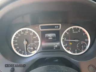 2019 Infiniti QX30 Luxe z VIN SJKCH5CR8KA006894, wystawiony jako Copart lot #58809565 z przebiegiem 50 697 mil mil oraz Szkoda całkowita • Salvage title. Historia ofert i sprzedaży dostępna na DreamBid. Obrazek 9.