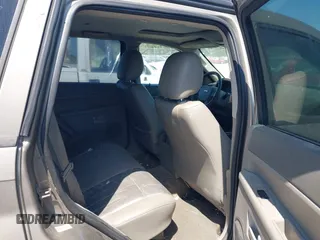 2005 Jeep Grand Cherokee Laredo with VIN 1J4HS48NX5C656582, listed as a IAAI auction lot 42079746 with Not Provided miles and . Bid and sale history available at DreamBid. Image 8.