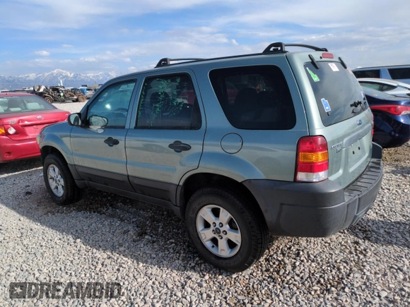 2006 Ford Escape XLT with VIN 1FMYU93166KC50125, listed as a Copart auction lot 53050325 with 136,456 mi miles and Salvage Title. Bid and sale history available at carsss.com. Image 2.