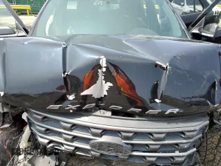 2017 Ford Explorer XLT with VIN 1FM5K7D82HGD55484, listed as a Copart auction lot 59171425 with 164,225 mi miles and Salvage title. Bid and sale history available at DreamBid. Image 13.