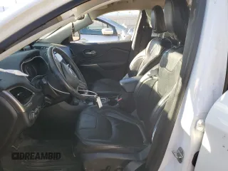 2020 Jeep Cherokee High Altitude с VIN 1C4PJMDX8LD596983, выставлен на аукционе Copart как лот 85257434 с пробегом 104 724 миль миль и Списание • Salvage title. История ставок и продаж доступна на DreamBid. Изображение 7.