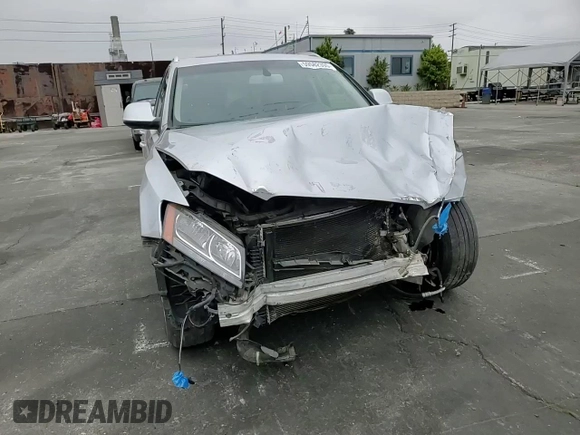 2011 Audi Q5 Premium with VIN WA1CFAFPXBA047825, listed as a Copart auction lot 59582395 with 91,581 mi miles and Salvage title. Bid and sale history available at DreamBid. Image 13.