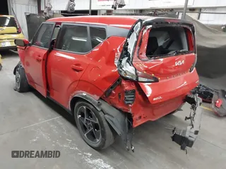 2024 Kia Soul EX with VIN KNDJ33AU4R7220504, listed as a IAAI auction lot 41666060 with 19,332 mi miles. Bid and sale history available at carsss.com. Image 3.