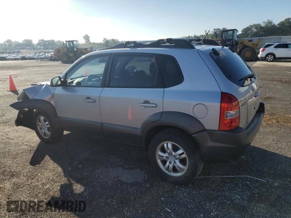 2008 Hyundai Tucson SE with VIN KM8JN72D28U843289, listed as a Copart auction lot 72465854 with 105,447 mi miles and Non Repairable. Bid and sale history available at carsss.com. Image 2.