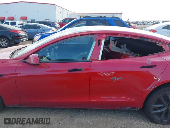 2021 Tesla Model S Plaid with VIN 5YJSA1E60MF447203, listed as a IAAI auction lot 42025120 with 58,190 mi miles. Bid and sale history available at carsss.com. Image 14.