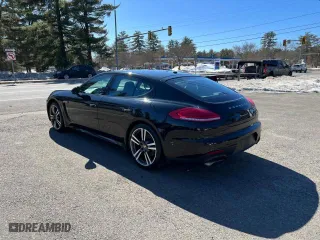 2014 Porsche Panamera with VIN WP0AA2A71EL010339, listed as a Copart auction lot 53249195 with 94,880 mi miles and Clean Title. Bid and sale history available at carsss.com. Image 3.