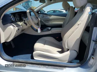 2018 Mercedes-Benz E 400 with VIN WDD1J6FB0JF045862, listed as a Copart auction lot 54584075 with 43,455 mi miles and Salvage Title. Bid and sale history available at DreamBid. Image 7.