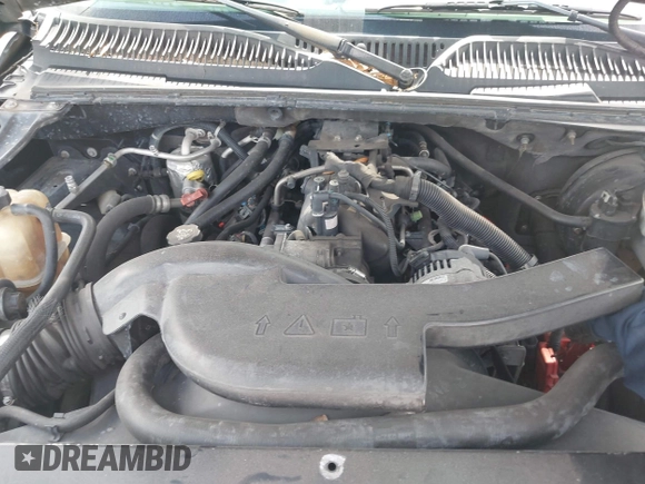 2003 GMC Yukon XL SLT z VIN 1GKEC16Z43J107189, wystawiony jako IAAI lot #42288816 z przebiegiem 312 532 mil mil oraz . Historia ofert i sprzedaży dostępna na DreamBid. Obrazek 10.