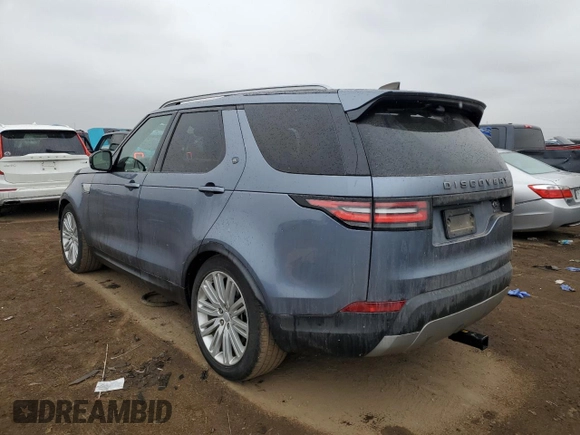 2018 Land Rover Discovery HSE with VIN SALRR2RV1JA059330, listed as a Copart auction lot 45538504 with 47,454 mi miles. Bid and sale history available at carsss.com. Image 2.
