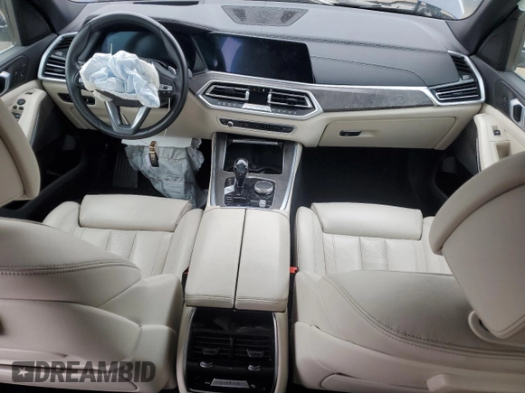 2020 BMW X5 xDrive40i with VIN 5UXCR6C05L9B00842, listed as a Copart auction lot 53187955 with Not provided miles and Salvage title. Bid and sale history available at DreamBid. Image 8.