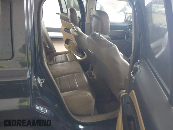 2015 Jeep Patriot High Altitude with VIN 1C4NJPFA2FD106656, listed as a IAAI auction lot 42142509 with 166,464 mi miles and . Bid and sale history available at DreamBid. Image 8.