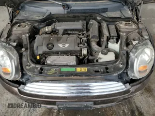 2010 MINI Convertible with VIN WMWMR3C50ATU97547, listed as a Copart auction lot 44780185 with 91,194 mi miles and Salvage Title. Bid and sale history available at DreamBid. Image 11.