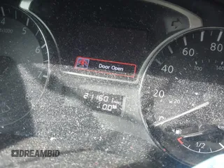 2015 Nissan Altima SV with VIN 1N4AL3AP9FC577079, listed as a IAAI auction lot 41922522 with 211,601 mi miles and . Bid and sale history available at DreamBid. Image 15.