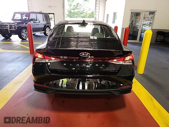 2023 Hyundai Elantra SEL with VIN 5NPLM4AG6PH112044, listed as a IAAI auction lot 42808806 with 41,428 mi miles and . Bid and sale history available at DreamBid. Image 17.